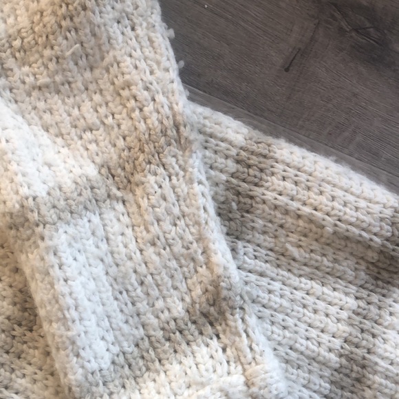 Madewell sweater - Picture 3 of 8